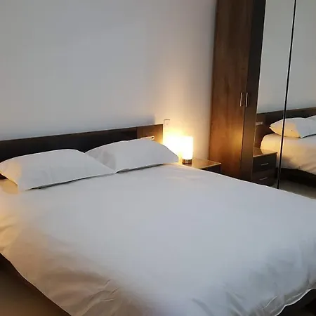 The Carobs Apartment